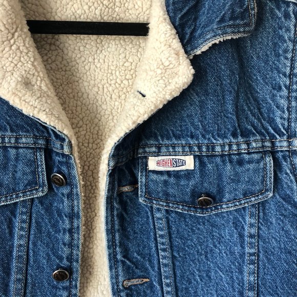 Vintage Sherpa Denim Vest 🐑✨ - Picture 4 of 8